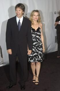 Michelle Pfeiffer feet photo thumbnail
