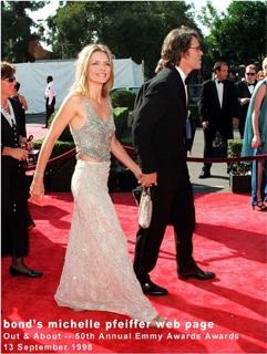 Michelle Pfeiffer feet photo thumbnail
