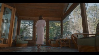 Michelle Pfeiffer feet photo thumbnail