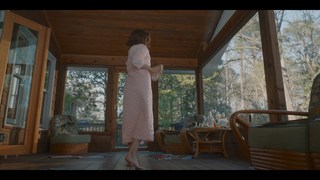 Michelle Pfeiffer feet photo thumbnail