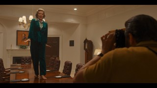 Michelle Pfeiffer feet photo thumbnail