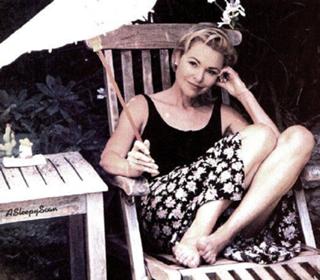 Michelle Phillips feet photo 17
