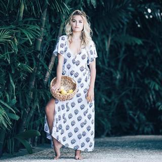 Michelle Randolph feet photo thumbnail