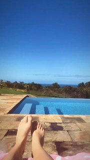 Michelle Randolph feet photo thumbnail