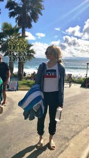 Michelle Randolph feet photo thumbnail