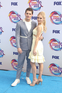 Michelle Randolph feet photo thumbnail