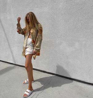 Michelle Randolph feet photo thumbnail