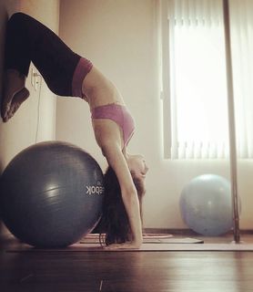 Michelle Renaud feet photo thumbnail