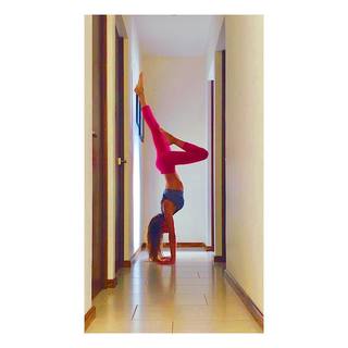 Michelle Renaud feet photo thumbnail