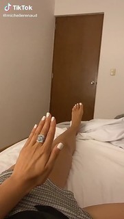 Michelle Renaud feet photo thumbnail
