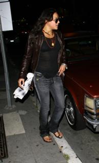 Michelle Rodriguez feet photo thumbnail