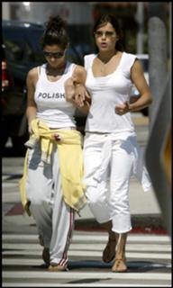 Michelle Rodriguez feet photo thumbnail