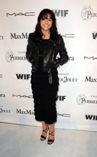 Michelle Rodriguez feet photo thumbnail