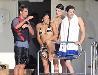 Michelle Rodriguez feet photo thumbnail
