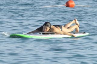 Michelle Rodriguez feet photo thumbnail