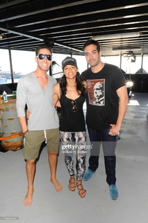 Michelle Rodriguez feet photo thumbnail
