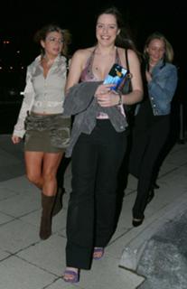 Michelle Ryan feet photo thumbnail