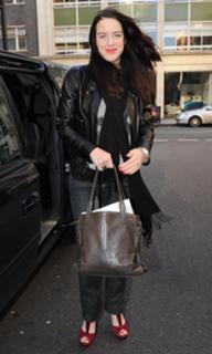 Michelle Ryan feet photo thumbnail