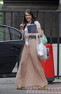 Michelle Ryan feet photo thumbnail