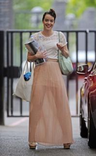 Michelle Ryan feet photo thumbnail
