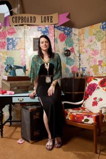 Michelle Ryan feet photo thumbnail