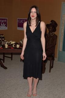 Michelle Ryan feet photo thumbnail
