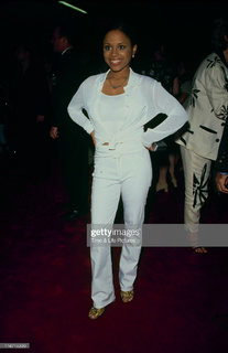 Michelle Thomas feet photo 7