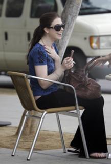 Michelle Trachtenberg feet photo thumbnail