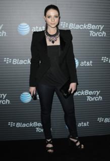 Michelle Trachtenberg feet photo thumbnail