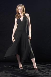 Michelle Trachtenberg feet photo thumbnail