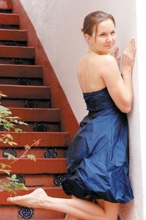 Michelle Vieth feet photo 4