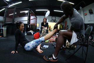 Michelle Waterson feet photo thumbnail