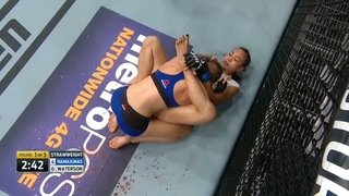 Michelle Waterson feet photo thumbnail