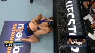Michelle Waterson feet photo thumbnail