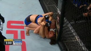 Michelle Waterson feet photo thumbnail
