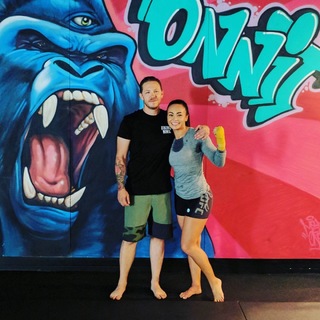 Michelle Waterson feet photo thumbnail