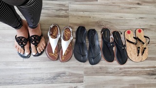 Michelle Waterson feet photo thumbnail