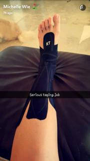 Michelle Wie feet photo thumbnail