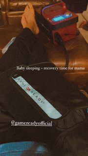 Michelle Wie feet photo thumbnail