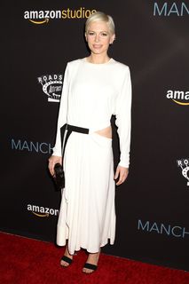 Michelle Williams feet photo thumbnail