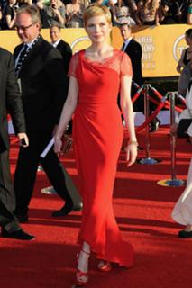 Michelle Williams feet photo thumbnail