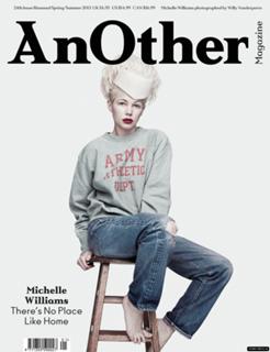 Michelle Williams feet photo thumbnail