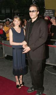 Michelle Williams feet photo thumbnail