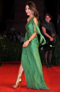 Michelle Yeoh feet photo thumbnail