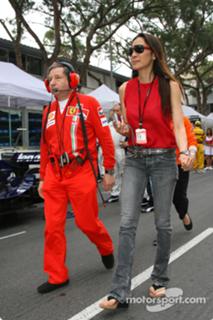 Michelle Yeoh feet photo thumbnail