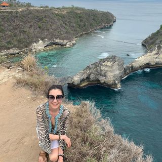 Michelle Yeoh feet photo thumbnail