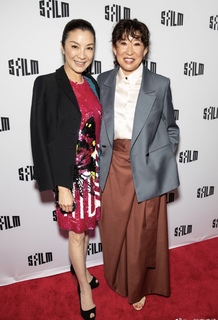 Michelle Yeoh feet photo thumbnail