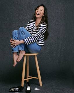 Michelle Yeoh feet photo thumbnail
