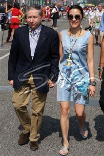 Michelle Yeoh feet photo thumbnail
