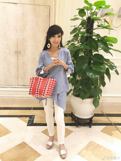 Michelle Yim feet photo 1